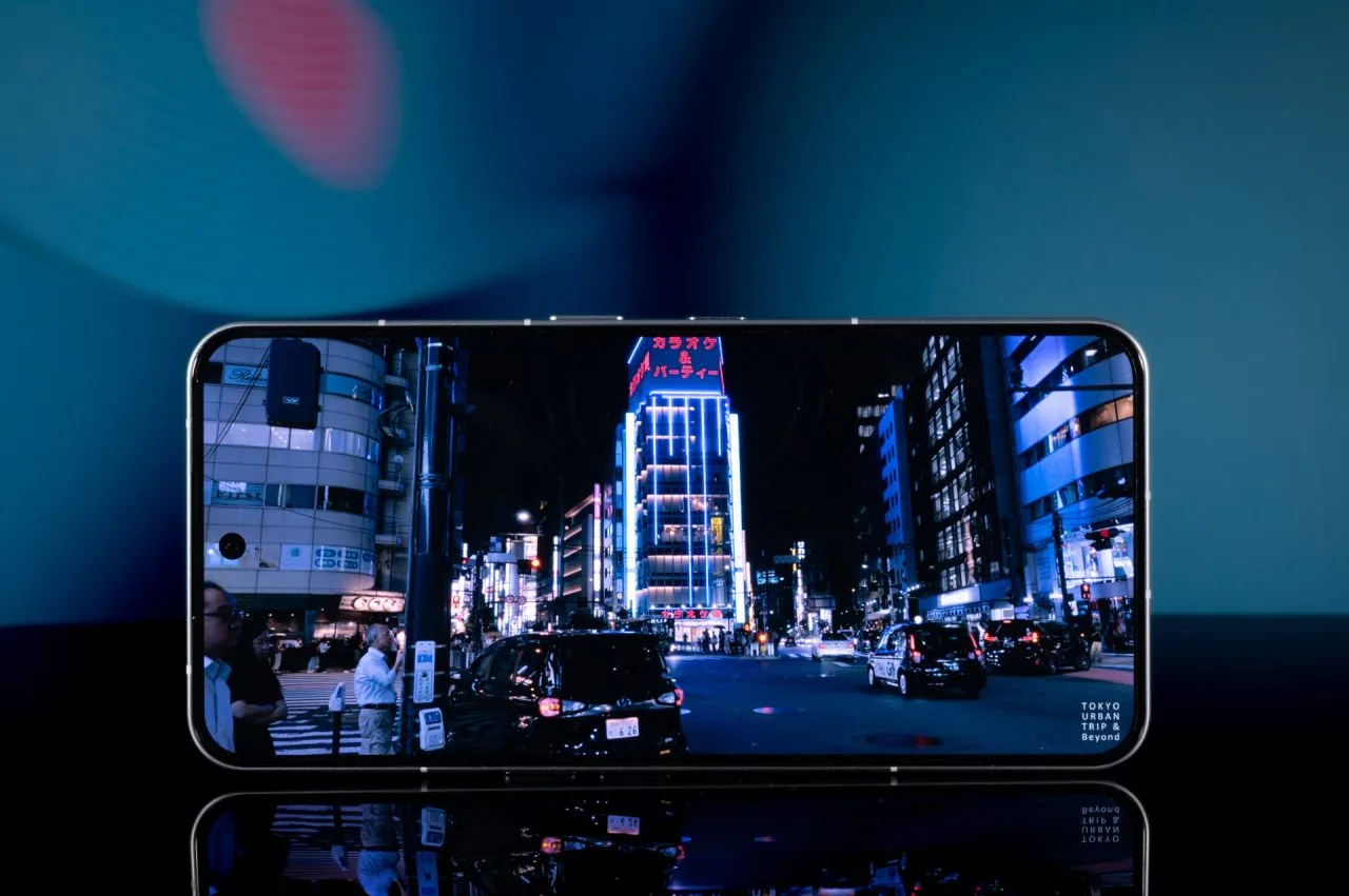 Niets Telefoon (3) HDR-video