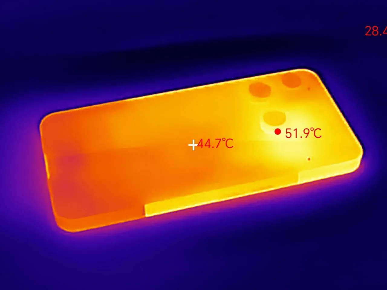 Niets Telefoon (3) warmtebeeld van de achterkant