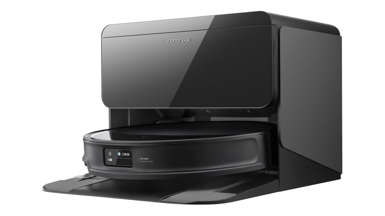 Roborock Saros 10R mit Wasseranschluss-Dock