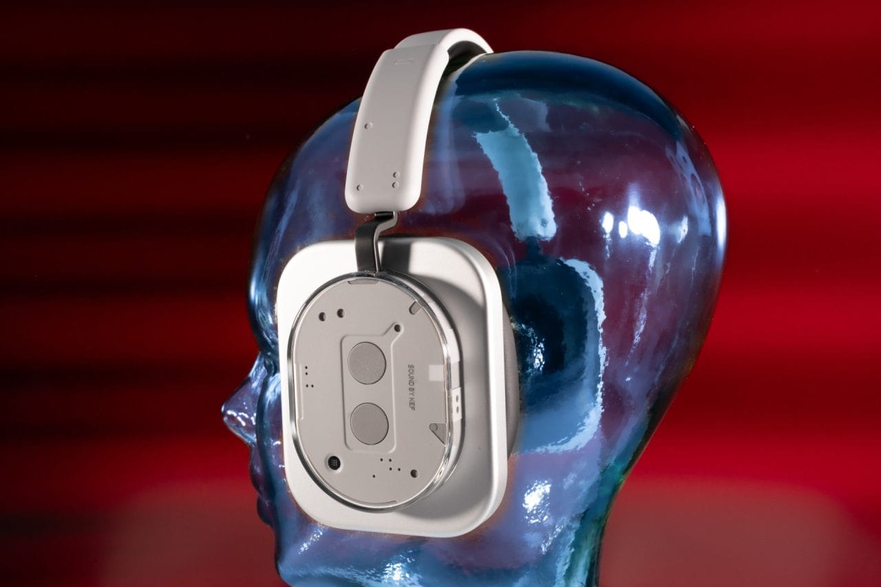 Nothing Headphone (1) linkes Gehäuse