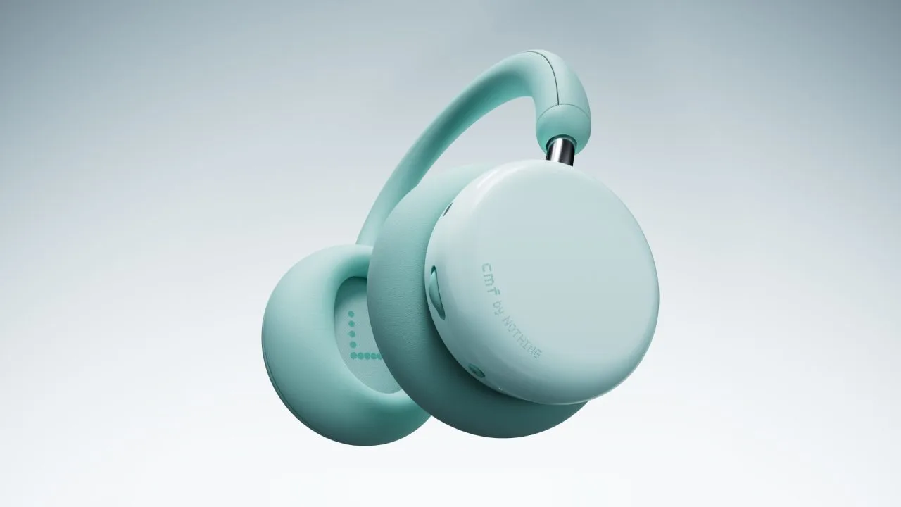 CMF Headphone Pro in Light Green