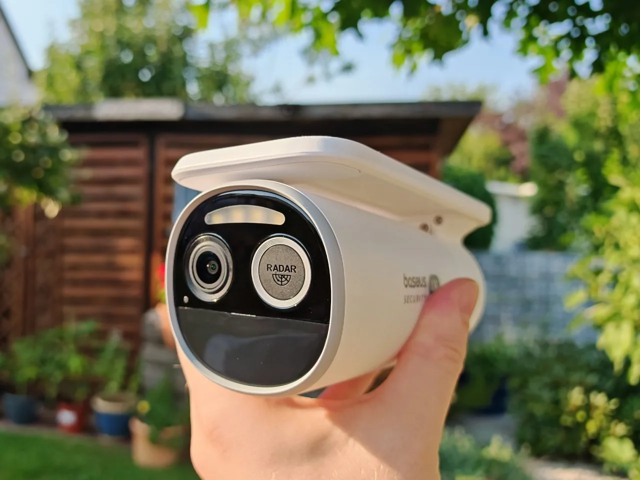 Přední strana Baseus S2