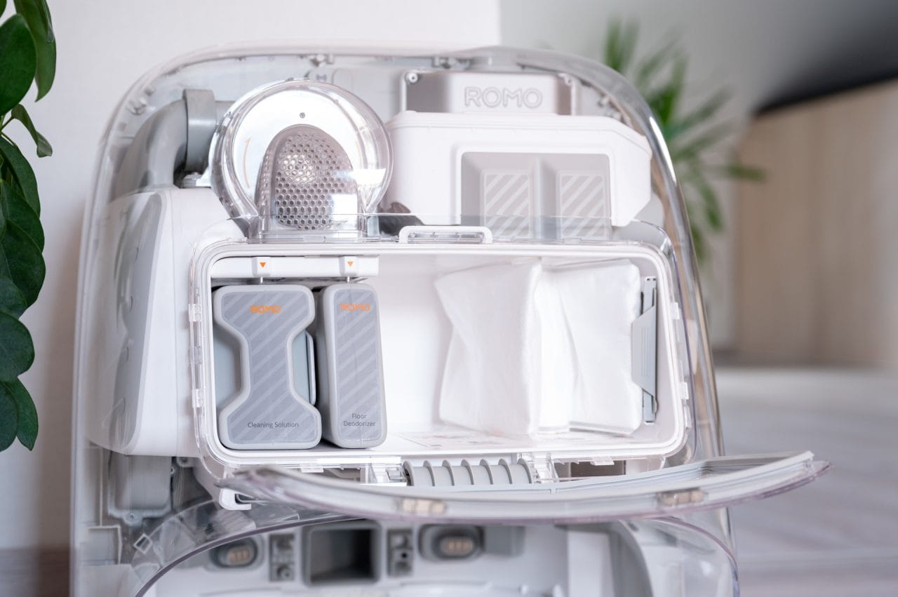 DJI ROMO Reinigungsmittel und Staubbeutel