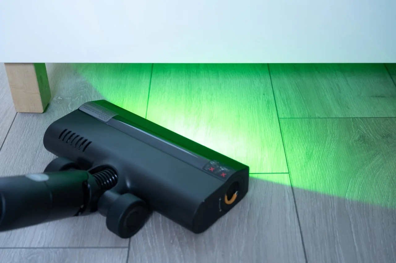 Roborock H60 Hub Ultra LED světlo podlahové hubice