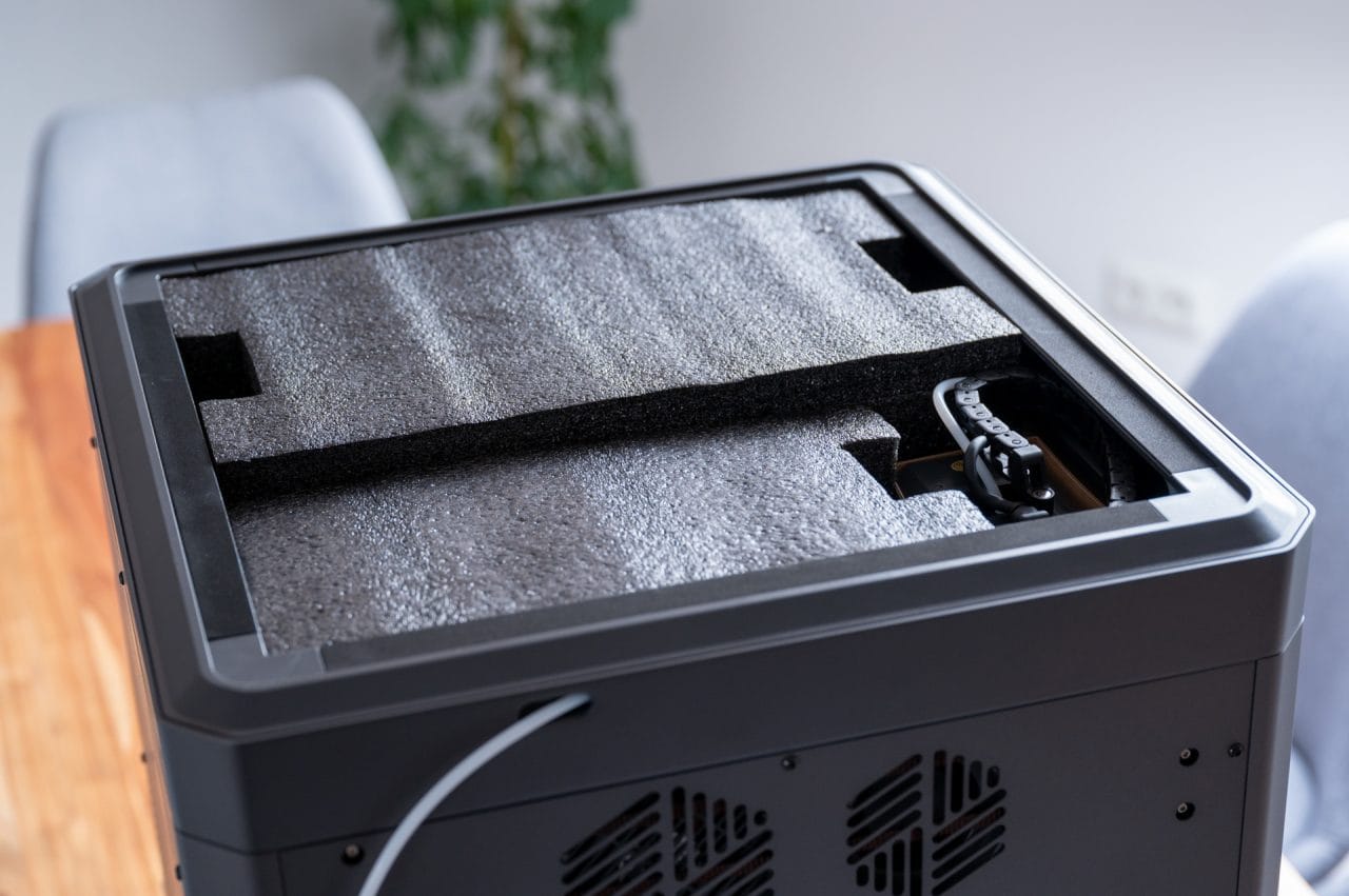 ELEGOO Centauri Carbon Schaumstoff im Inneren