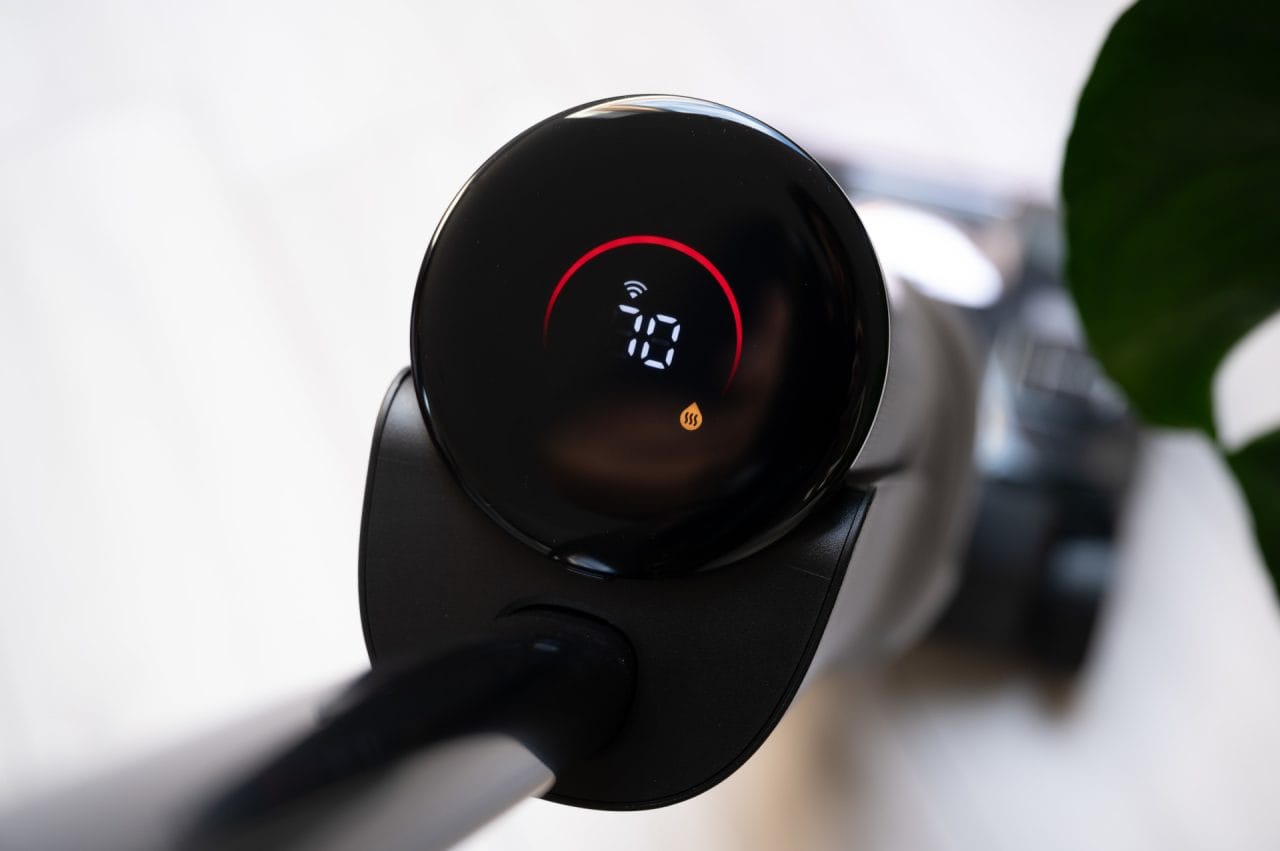 Roborock F25 Ultra Display