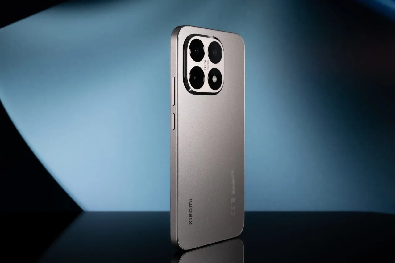 Xiaomi 15T visto de lado