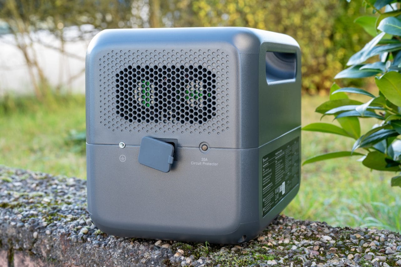 BLUETTI Elite 100 V2 Netzeingang