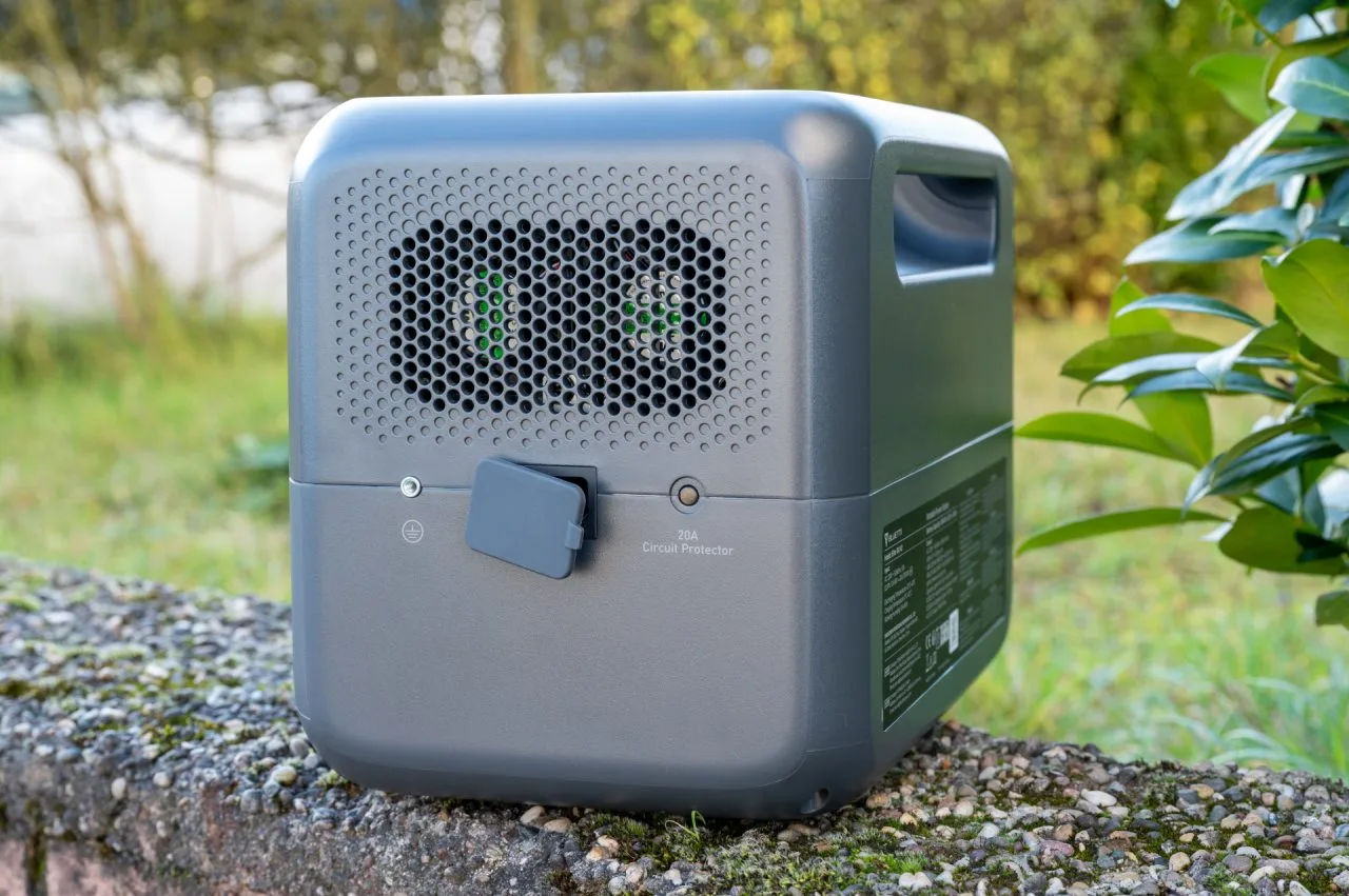 Вход питания BLUETTI Elite 100 V2