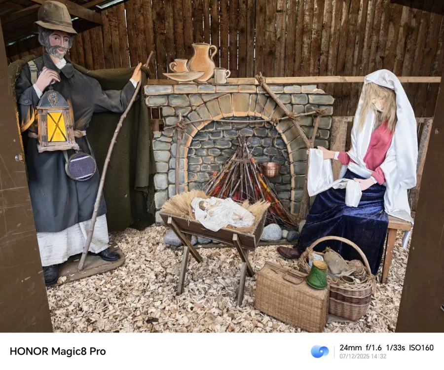 HONOR Magic 8 Pro Δοκιμαστική εγγραφή κύριας κάμερας κατά τη διάρκεια της ημέρας στην κούνια