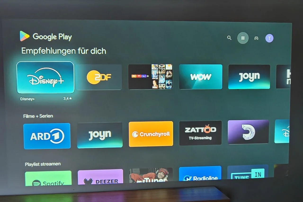 תמונה של OSCAL PV800 Pro במהלך היום