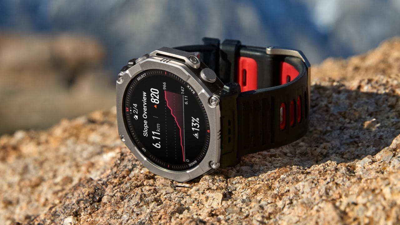 Amazfit T-Rex Ultra 2 Lifestyle (2)