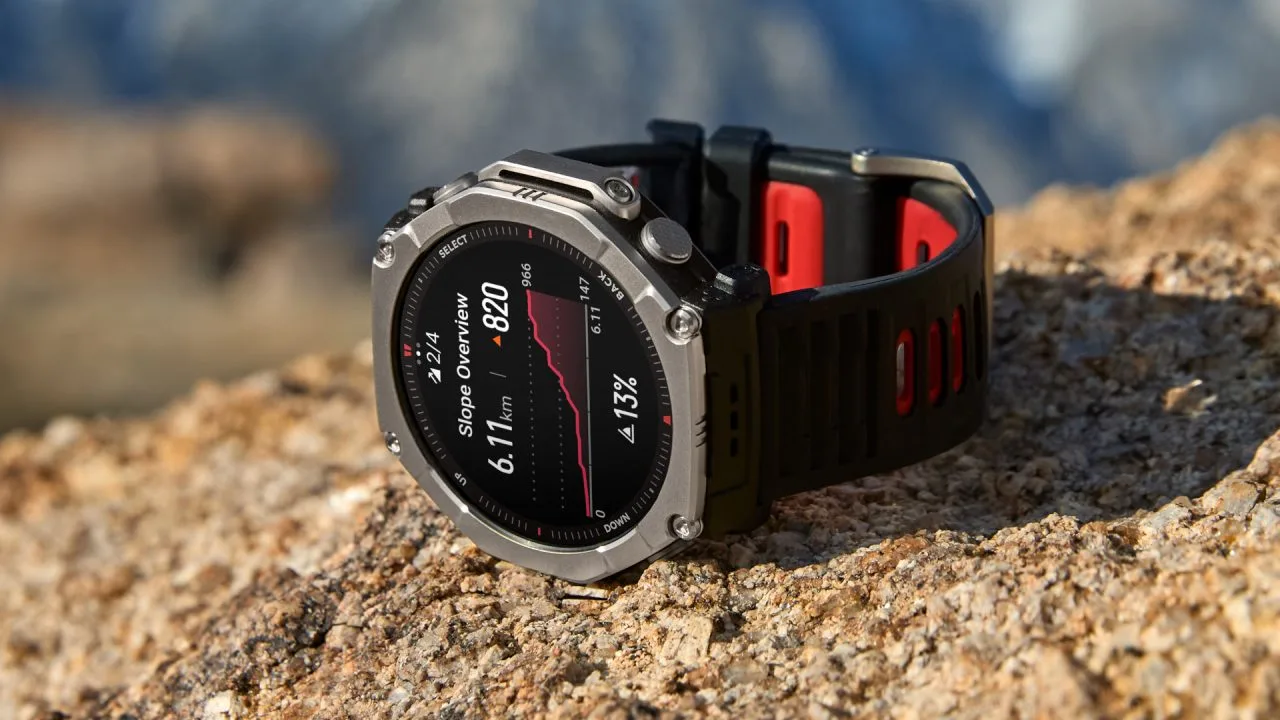 Amazfit T-Rex Ultra 2 Lifestyle (2)
