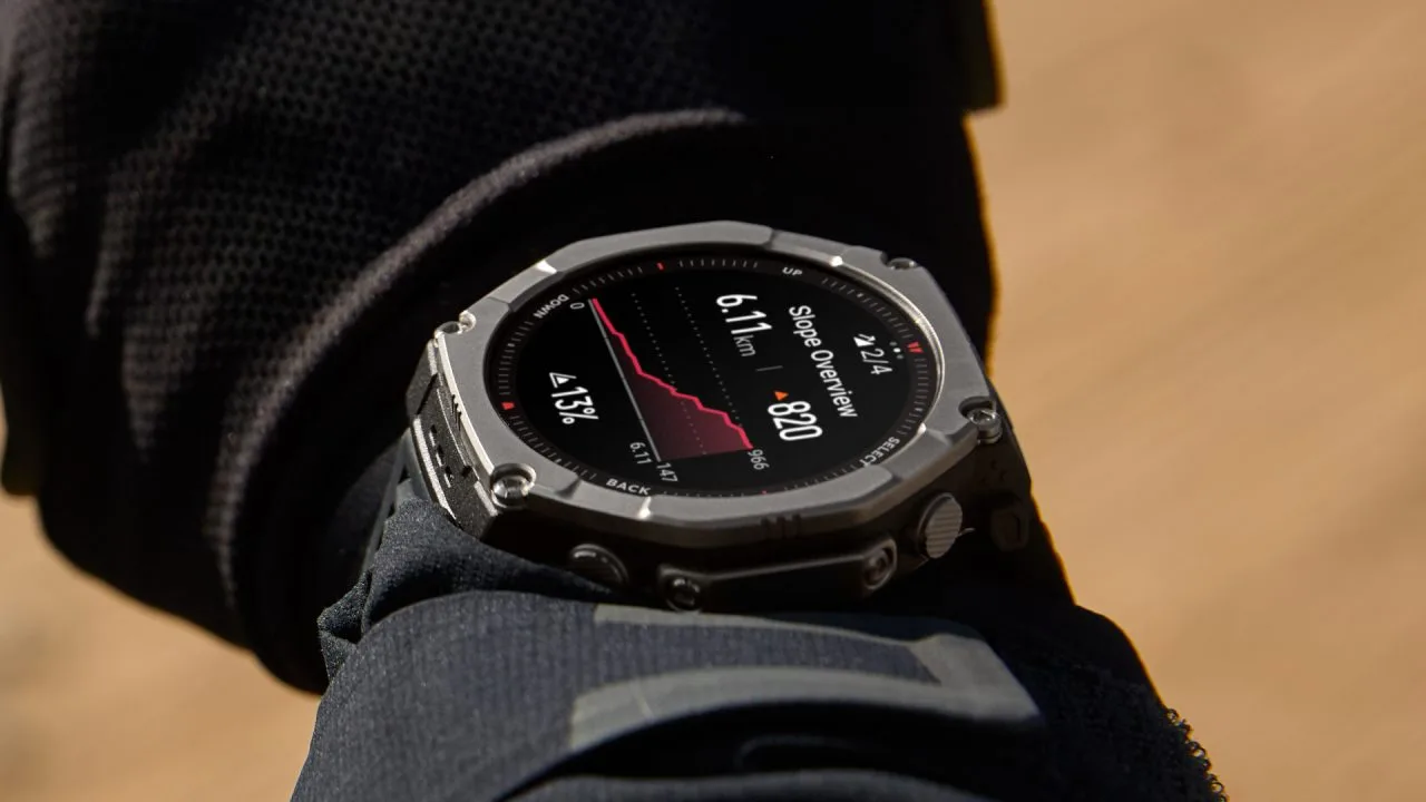 Amazfit T-Rex Ultra 2 Lifestyle (3)