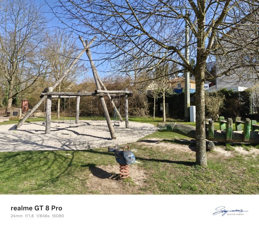 realme GT 8 Pro Hauptkamera Testaufnahme bei Tag Spielplatz