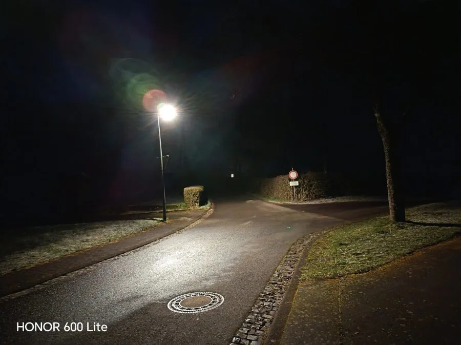 Appareil photo HONOR 600 Lite de nuit (2)