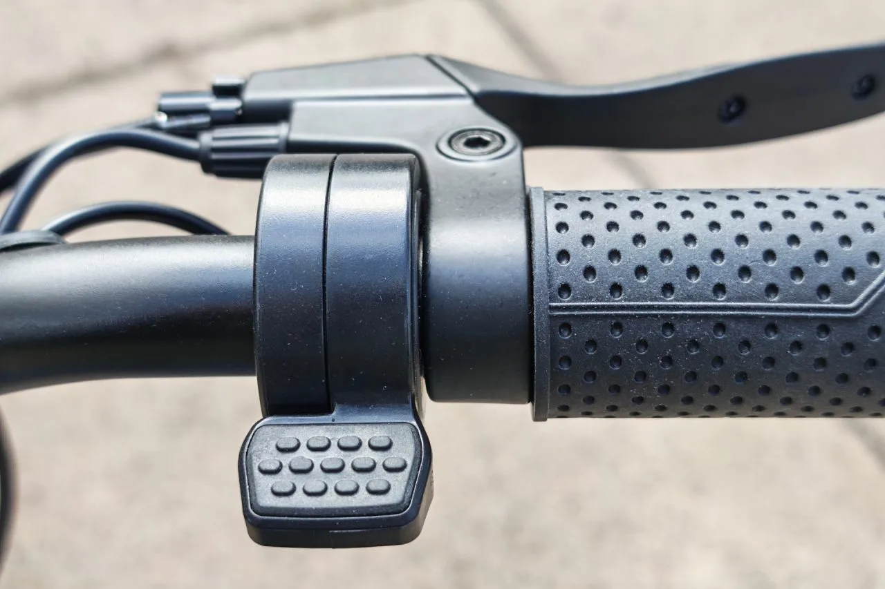 iScooter iX7 Pro Başparmak Gaz Kolu