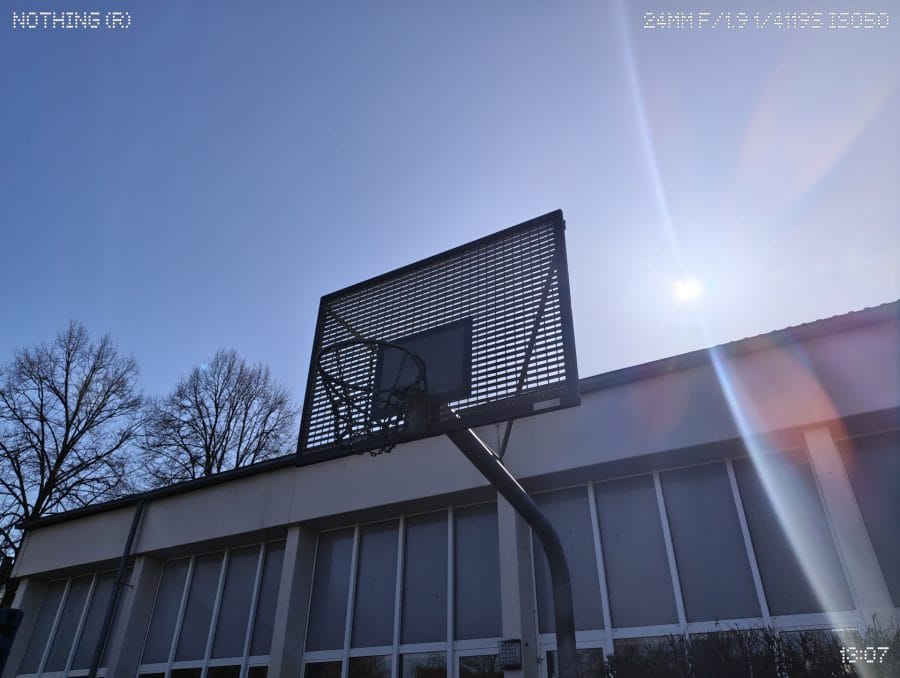 Phone (4a) Hauptkamera Basketballkorb