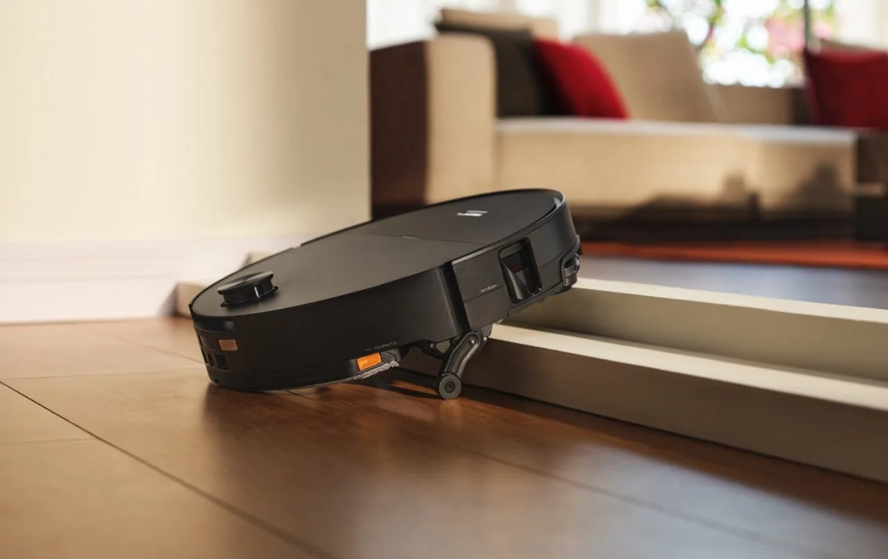 Roborock Saros 20 Sonic Climbing