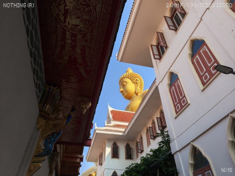 Nothing Phone (4a) Pro Hauptkamera Testaufnahme Häuser