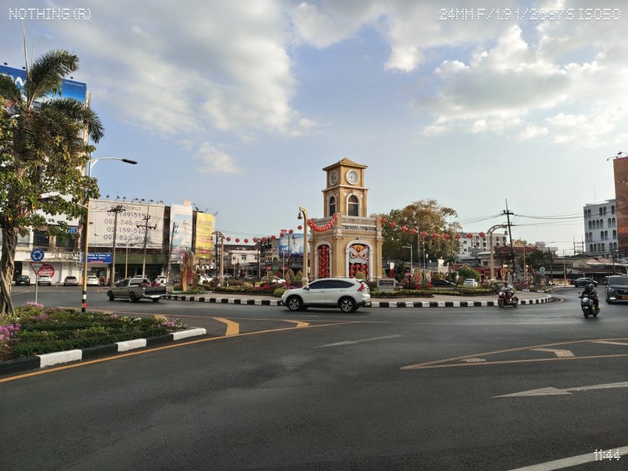 Nothing Phone (4a) Pro UWK Tag mit Hauptkamera