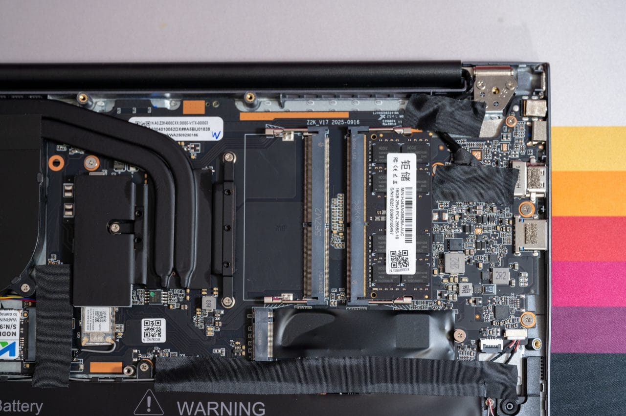 Tivique LX15 Pro RAM-Slots