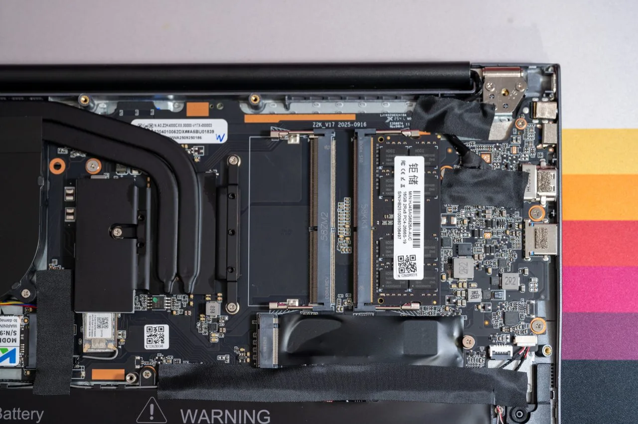 Tivique LX15 Pro RAM yuvaları