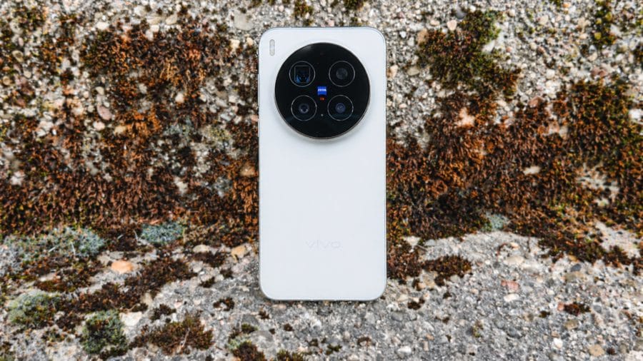 vivo X300 Pro Review Hero