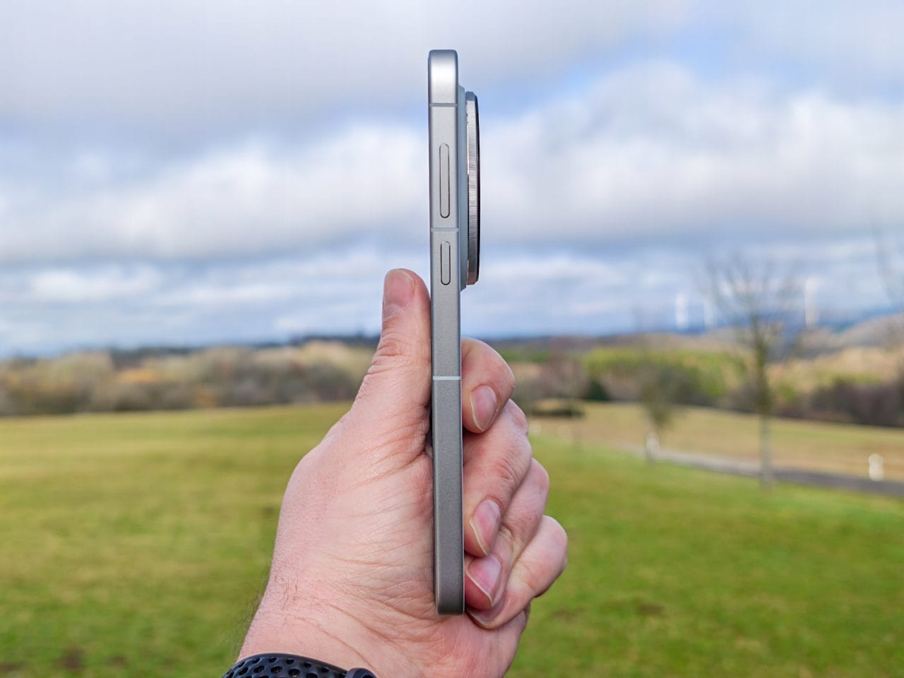 vivo X300 Pro seitlich