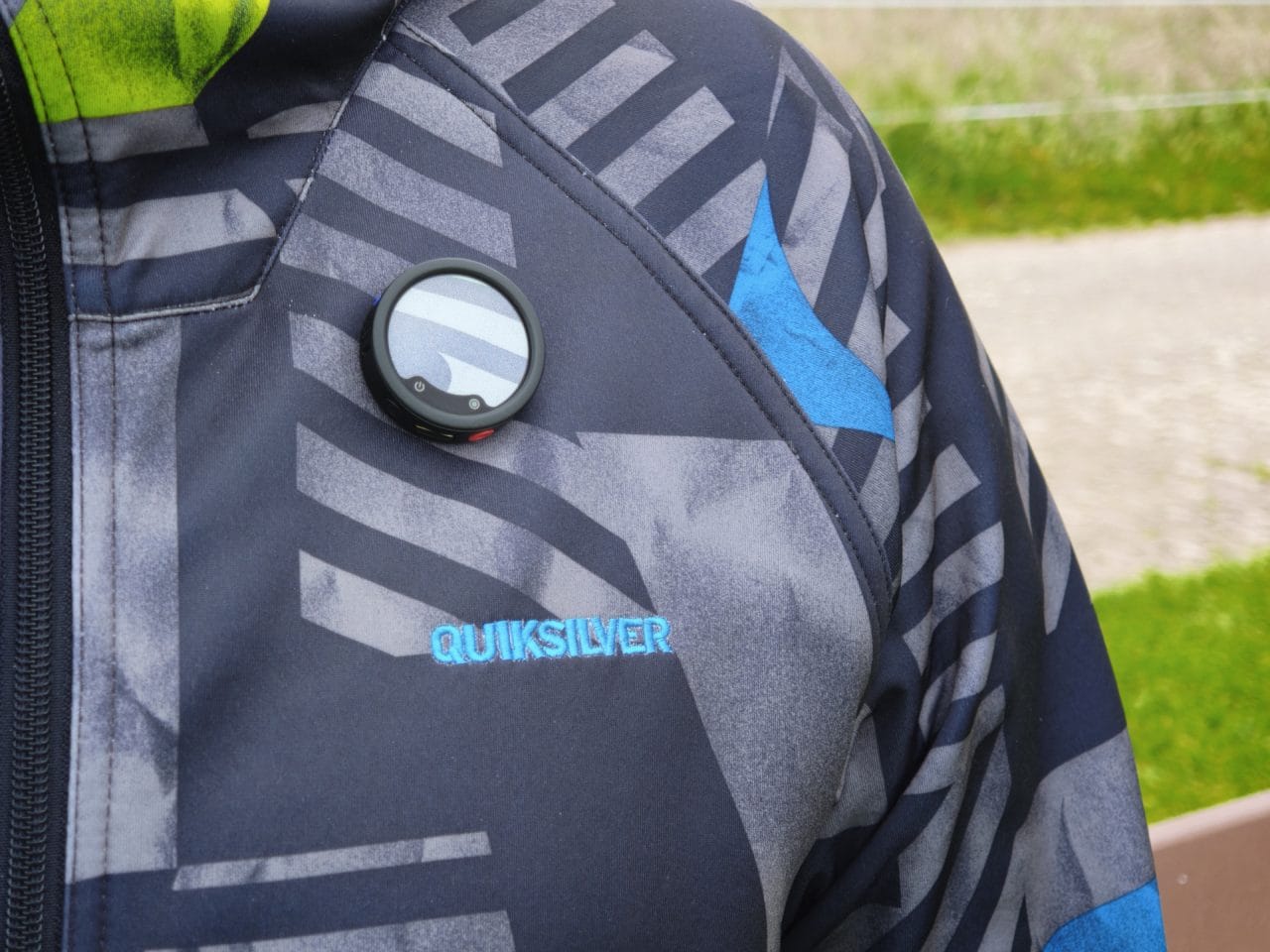 Insta360 Mic Pro Jacke auf E-Ink