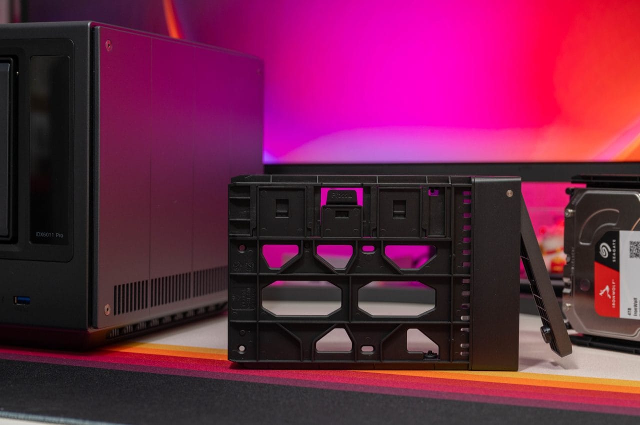 UGREEN NASync iDX6011 Pro Laufwerkeinschub