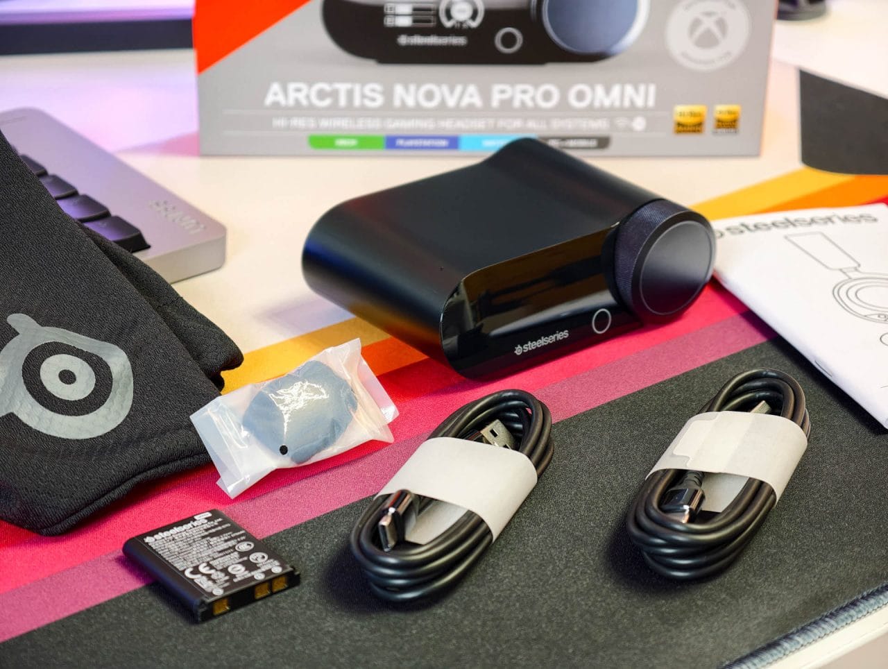 SteelSeries Arctis Nova Pro Omni Lieferumfang