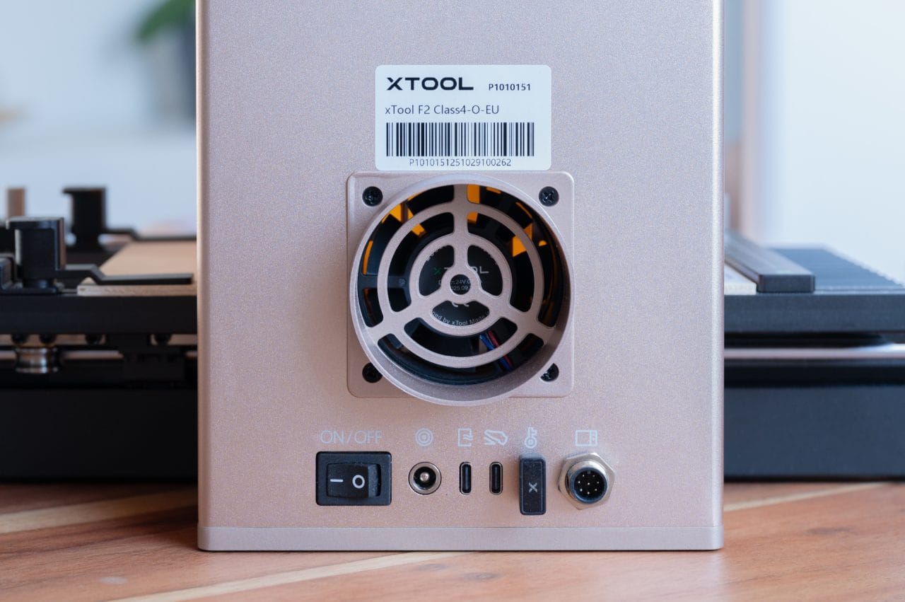 xTool F2 Anschlüsse Rückseite