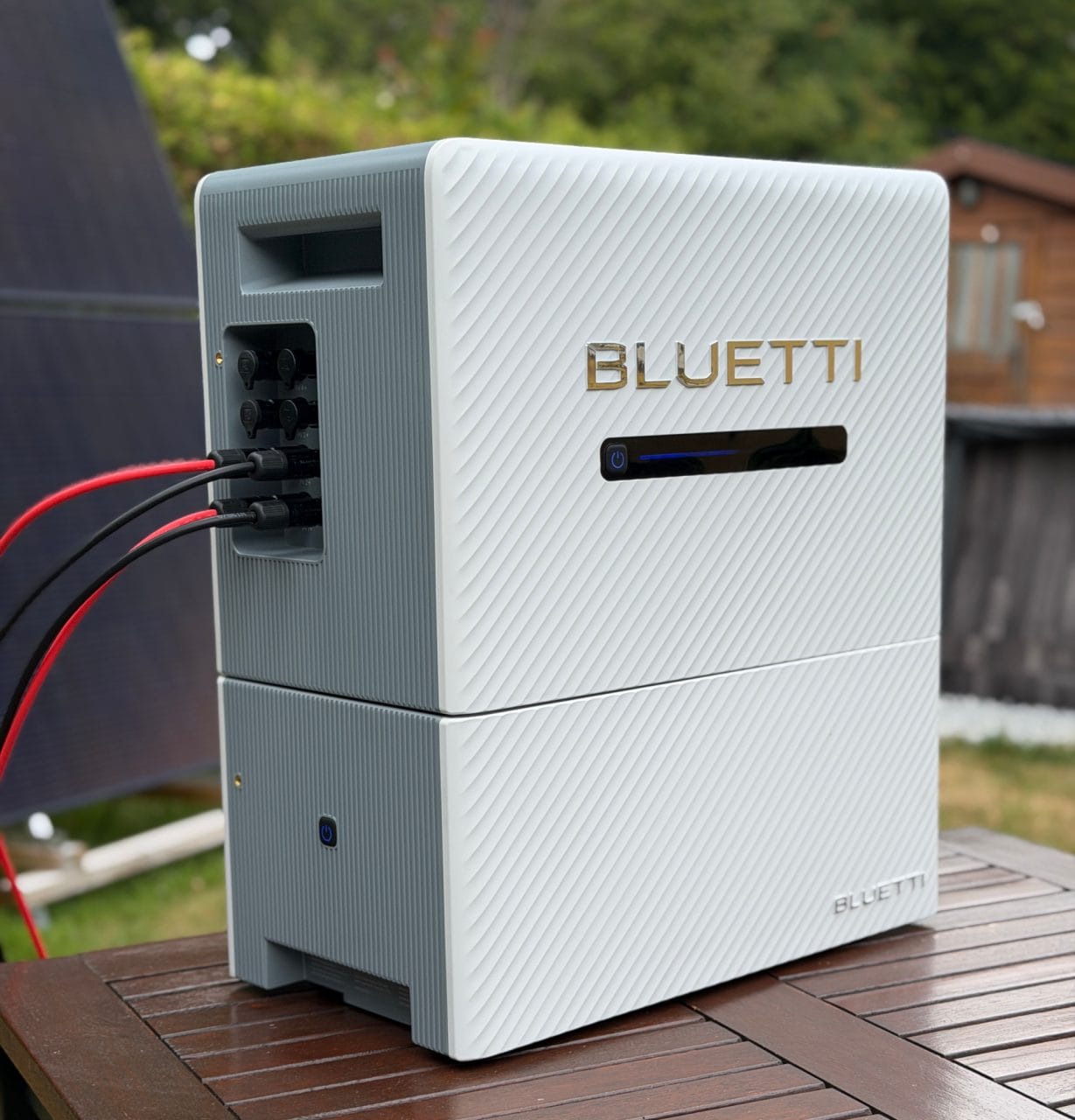 BLUETTI Balco 260 seitlich MPPT