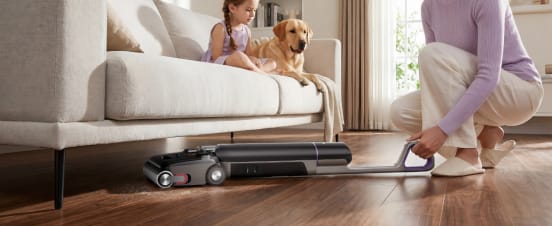 Eureka FloorShine 830 Lifestyle (1)