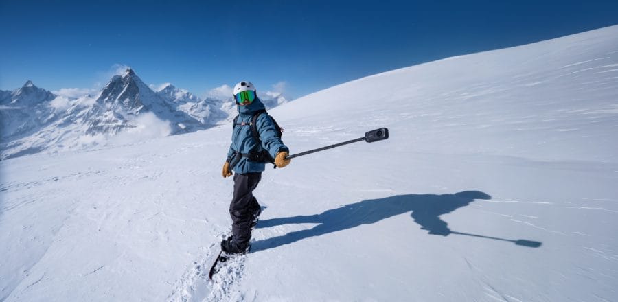 Insta360 X6 Lifestyle Skiing