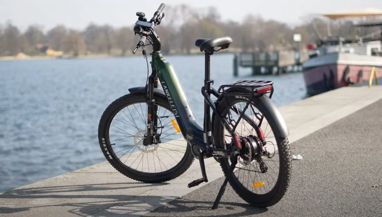 Lankeleisi MG600 Lite Lifestyle (1)