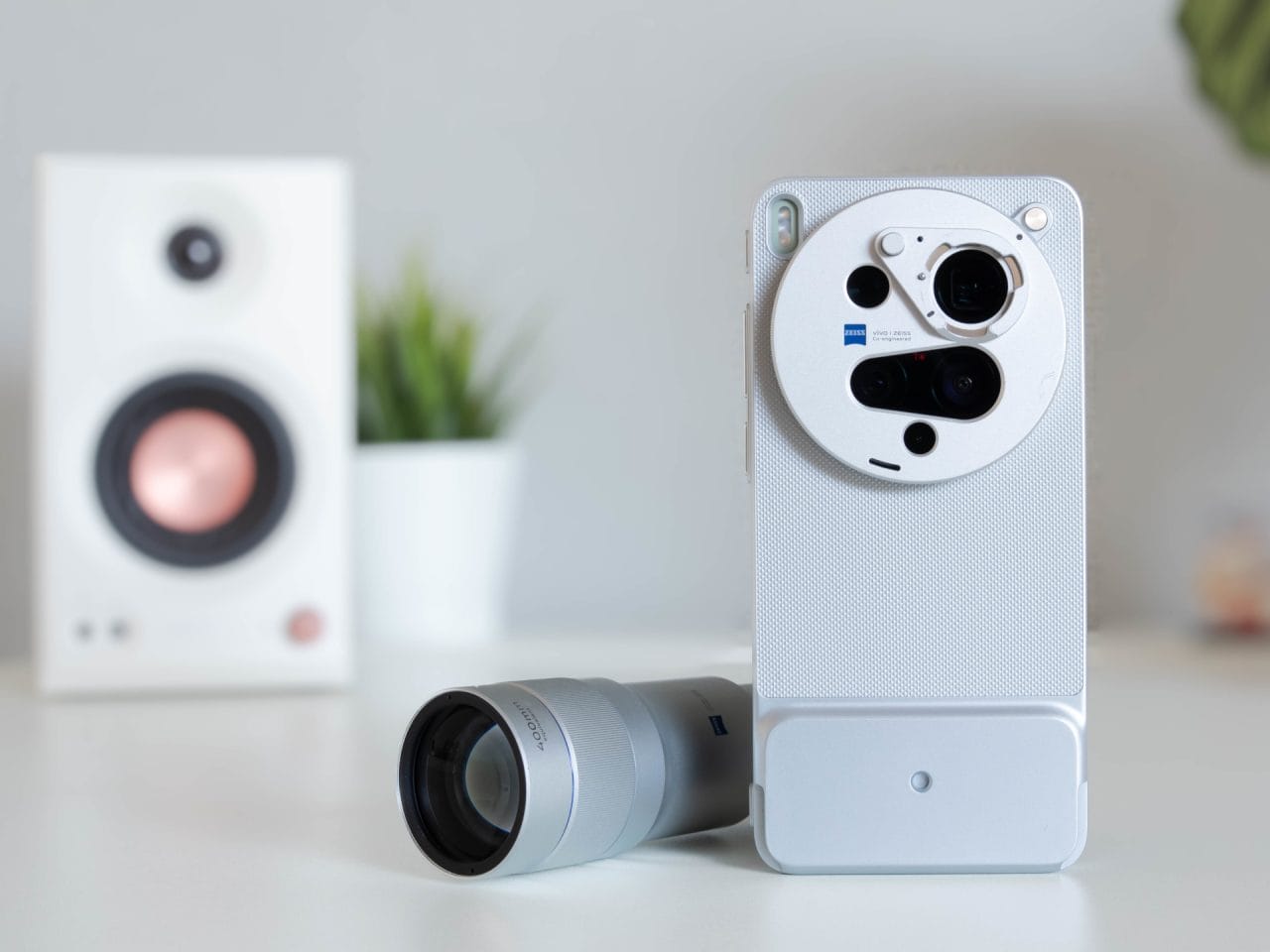 vivo X300 Ultra Photography Kit Case mit dem 400-mm-Objektiv