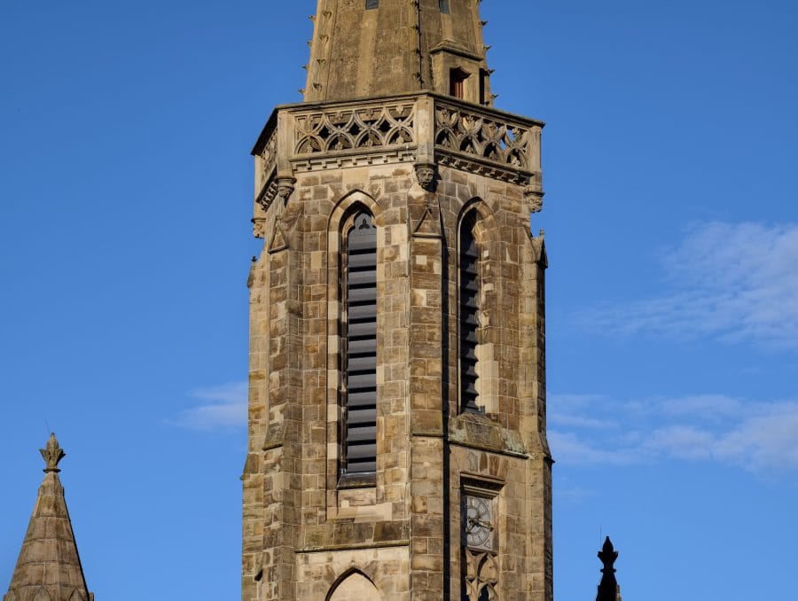 vivo X300 Ultra Telekamera Aufnahme Kirchturm