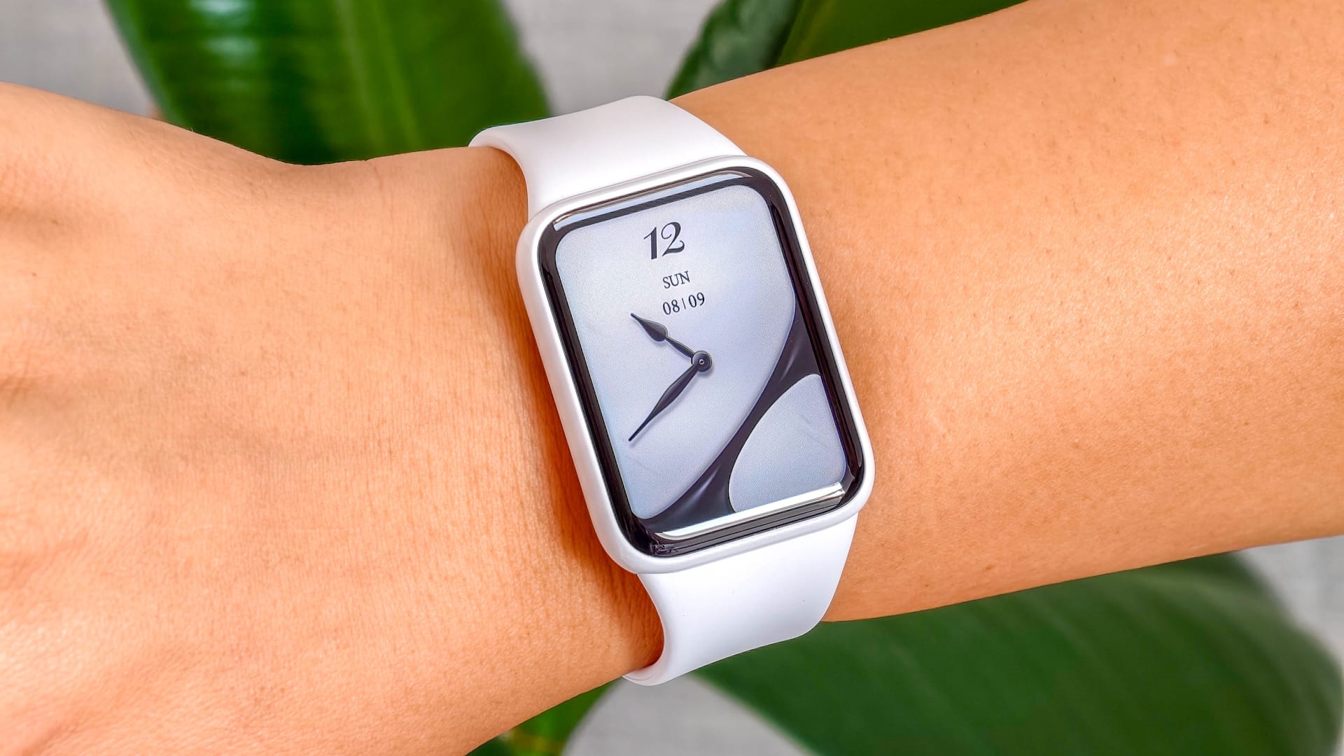 Xiaomi Smart Band 10 Pro Ceramic Edition Review Hero
