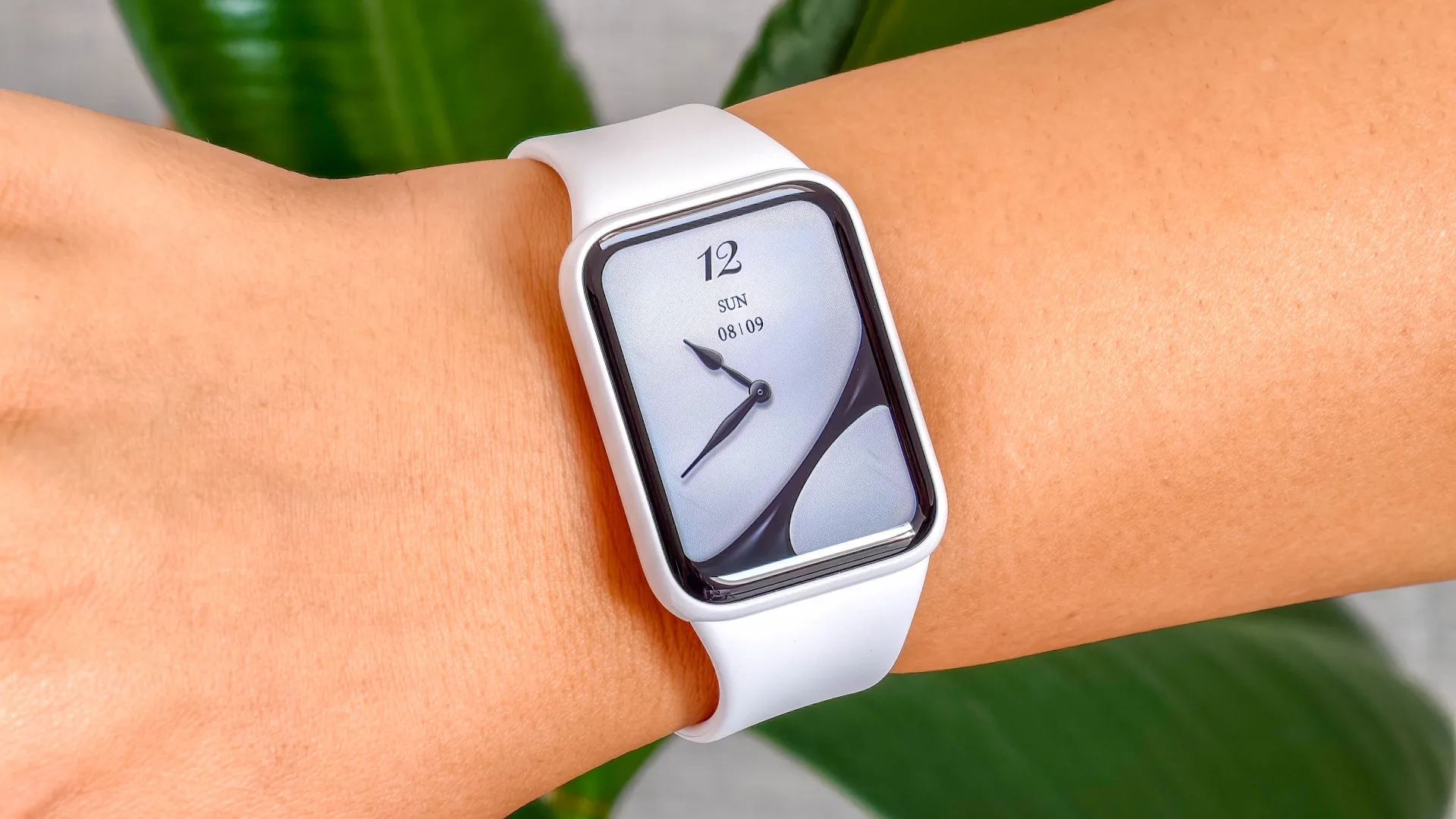 Xiaomi Smart Band 10 Pro Ceramic Edition Review Hero