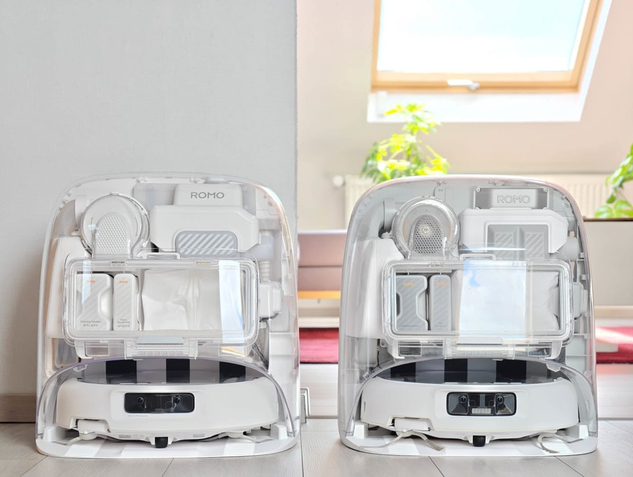 Links der ROMO P2 und rechts der ROMO P