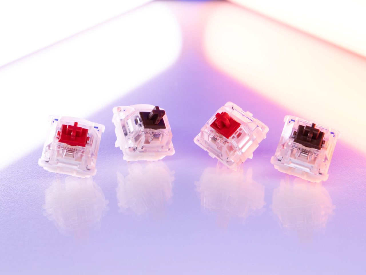 CHERRY MX ILLUMA und MX EMERALD REEF Hero