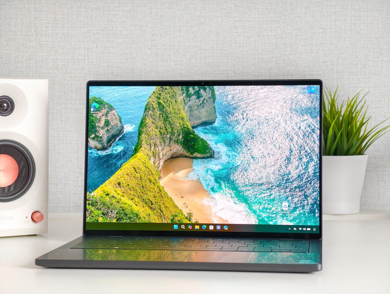Dell XPS 14 von vorne