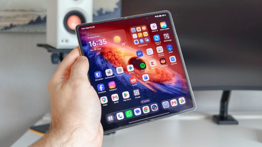 HONOR Magic V6 Review Hero