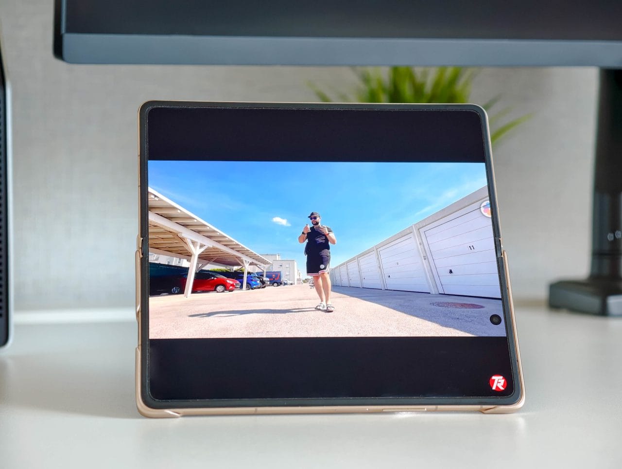 HONOR Magic V6 Video schwarze Balken